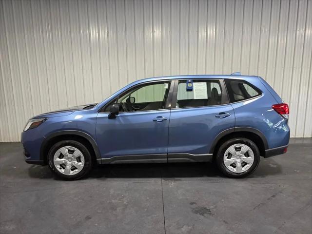 2023 Subaru Forester Base