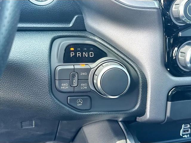 2026 Ram 1500 Express Crew Cab 4x4 57 Box