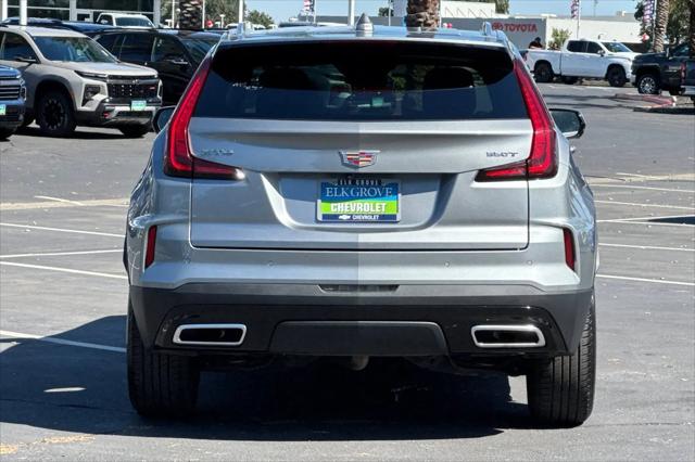 2025 Cadillac XT4 FWD Premium Luxury