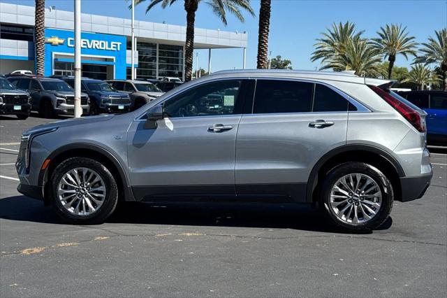 2025 Cadillac XT4 FWD Premium Luxury