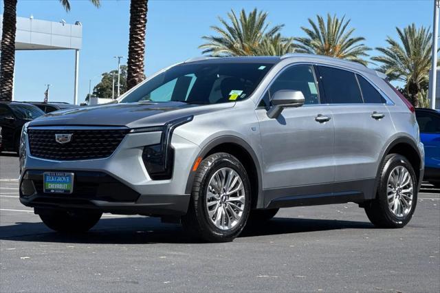 2025 Cadillac XT4 FWD Premium Luxury