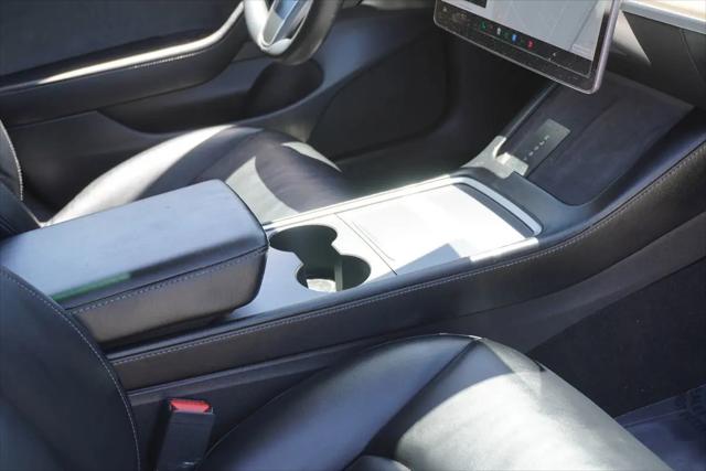 2021 Tesla Model 3 Standard Range Plus Rear-Wheel Drive