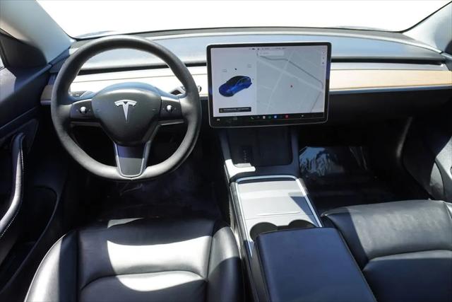 2021 Tesla Model 3 Standard Range Plus Rear-Wheel Drive