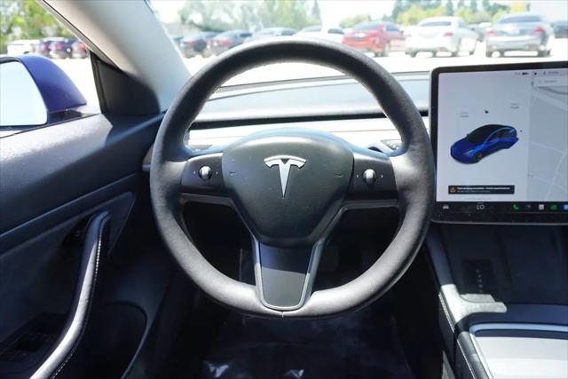 2021 Tesla Model 3 Standard Range Plus Rear-Wheel Drive