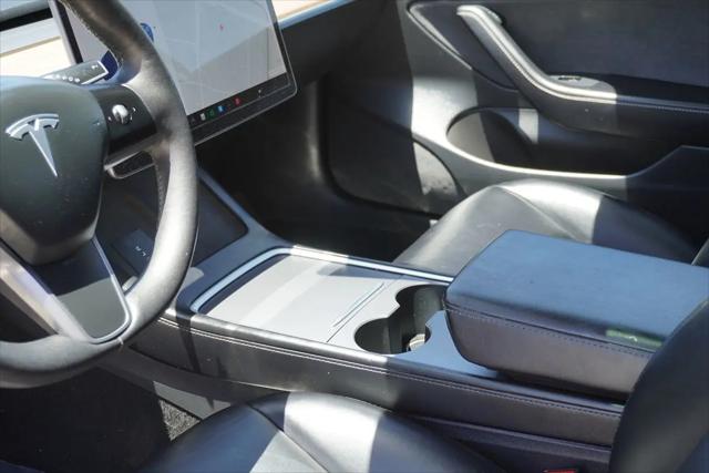 2021 Tesla Model 3 Standard Range Plus Rear-Wheel Drive