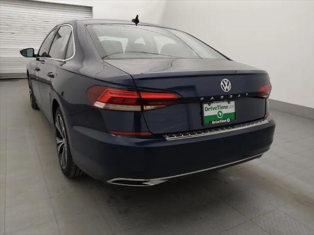 2022 Volkswagen Passat 2.0T SE