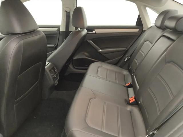 2022 Volkswagen Passat 2.0T SE