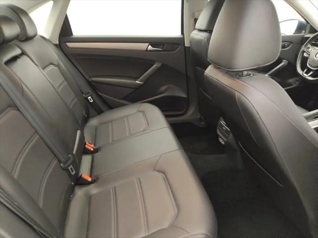 2022 Volkswagen Passat 2.0T SE