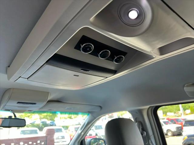 2009 Chrysler Town & Country Touring