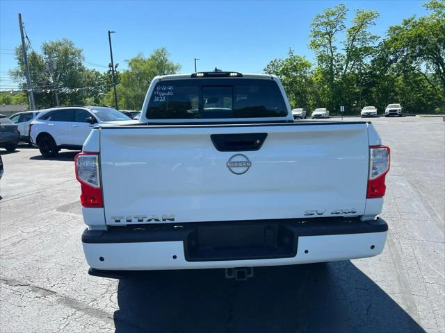 2023 Nissan Titan Crew Cab SV 4x4