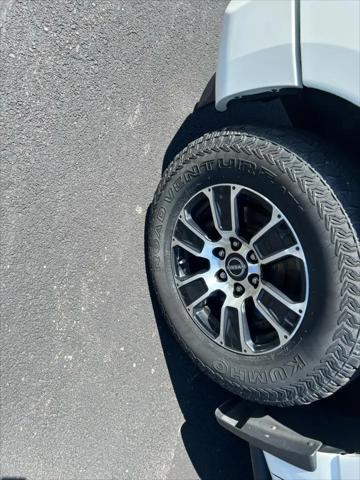 2023 Nissan Titan Crew Cab SV 4x4