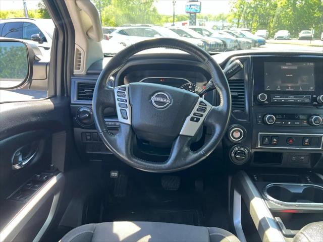 2023 Nissan Titan Crew Cab SV 4x4