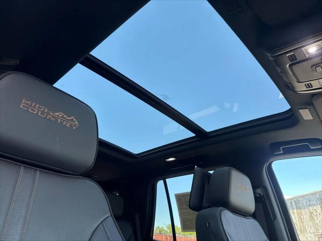 2025 Chevrolet Tahoe 4WD High Country