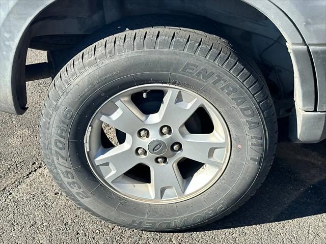 2005 Ford Escape XLT