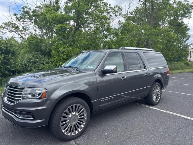 2015 Lincoln Navigator L Standard