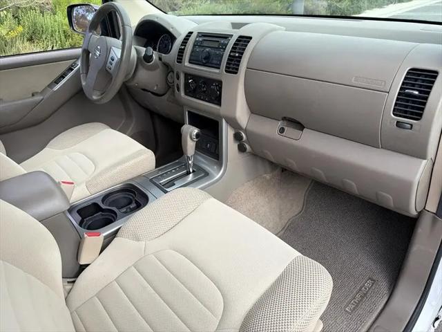 2012 Nissan Pathfinder S