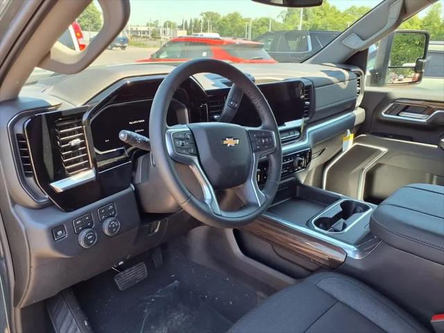 2026 Chevrolet Silverado 2500HD Crew Cab, Standard Bed, LT, 4WD