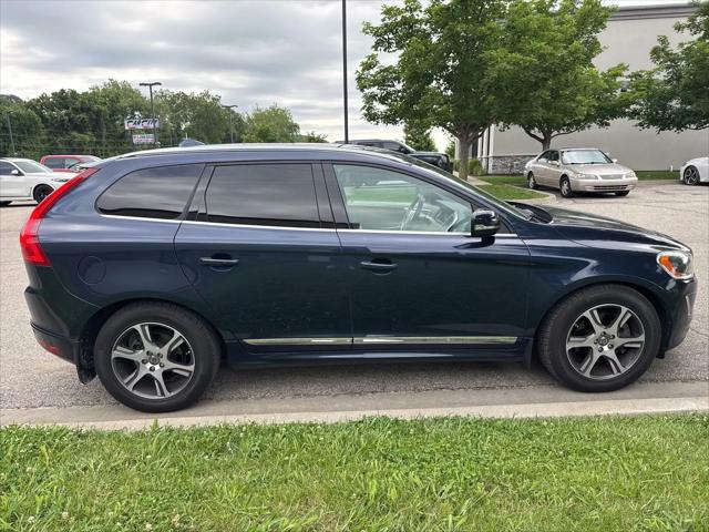 2015 Volvo XC60 T6 Platinum