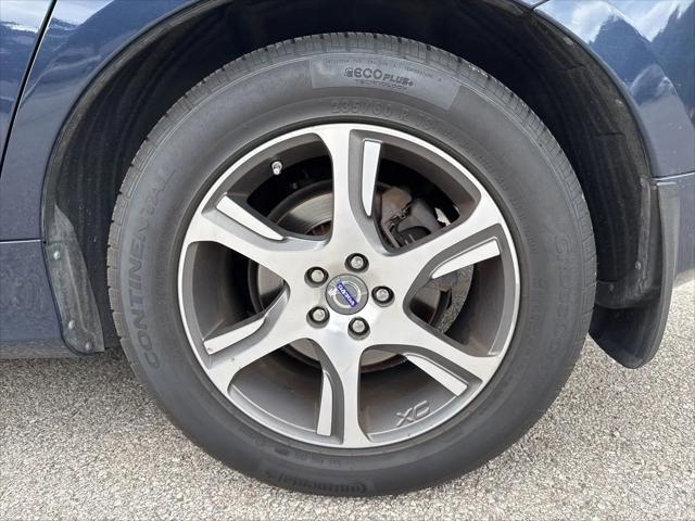 2015 Volvo XC60 T6 Platinum
