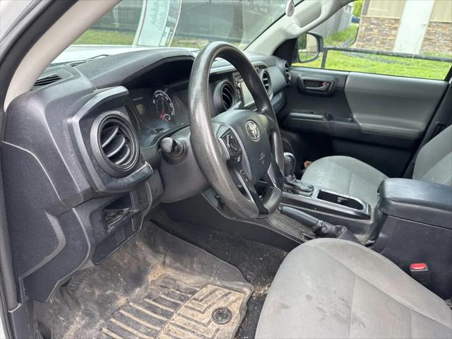2017 Toyota Tacoma SR