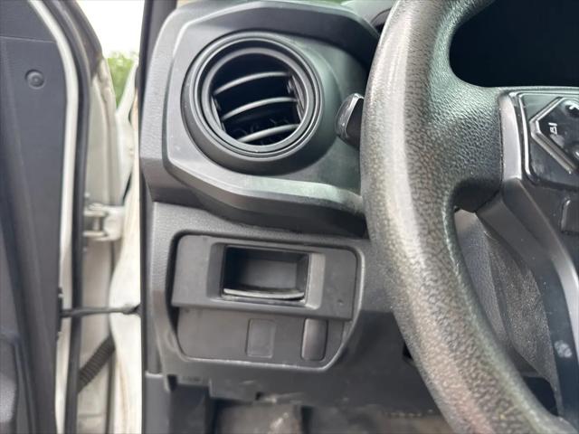 2017 Toyota Tacoma SR