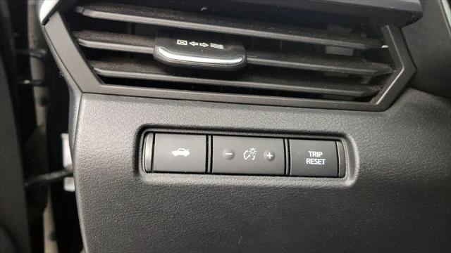 2021 Nissan Altima SR VC-Turbo FWD