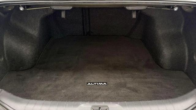 2021 Nissan Altima SR VC-Turbo FWD