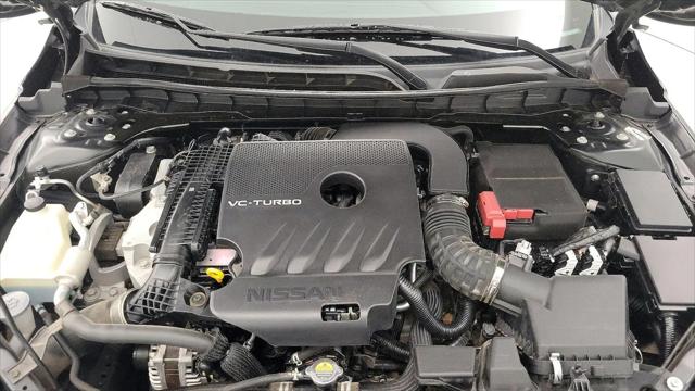 2021 Nissan Altima SR VC-Turbo FWD