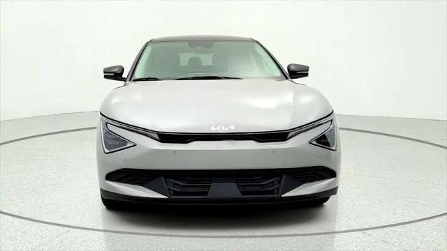 2025 Kia EV6 Light Long Range RWD