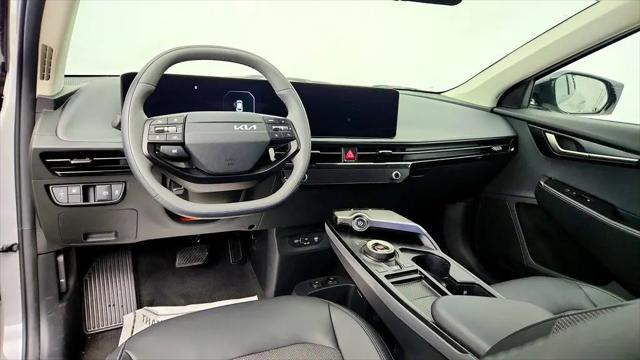 2025 Kia EV6 Light Long Range RWD