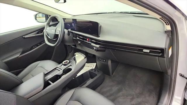 2025 Kia EV6 Light Long Range RWD