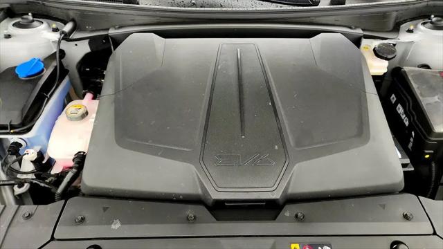 2025 Kia EV6 Light Long Range RWD