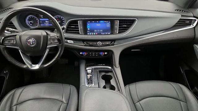 2023 Buick Enclave Essence AWD