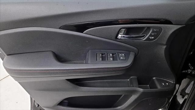 2022 Honda Pilot AWD Black Edition