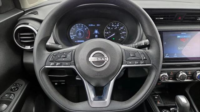 2023 Nissan Kicks SV Xtronic CVT