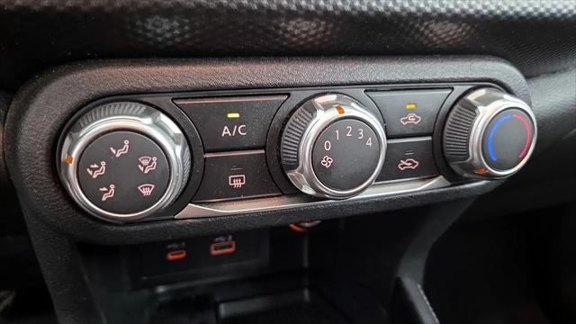 2023 Nissan Kicks SV Xtronic CVT