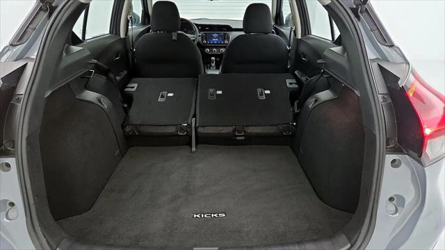 2023 Nissan Kicks SV Xtronic CVT