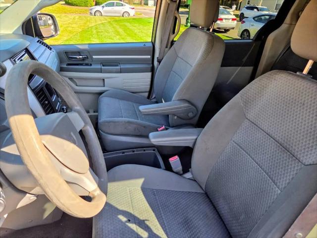 2010 Dodge Grand Caravan SE