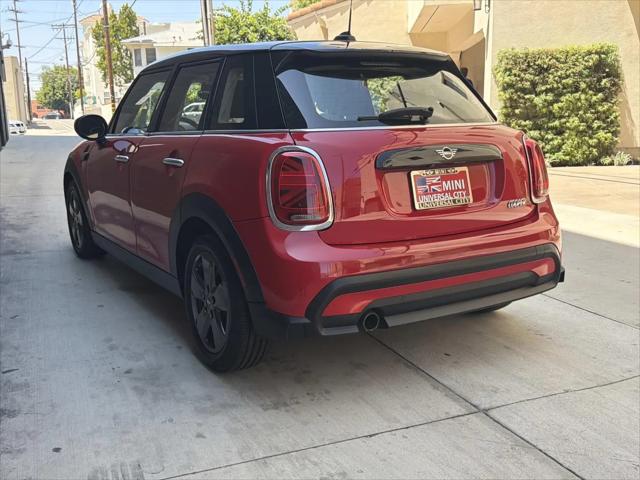2022 MINI Hardtop Cooper