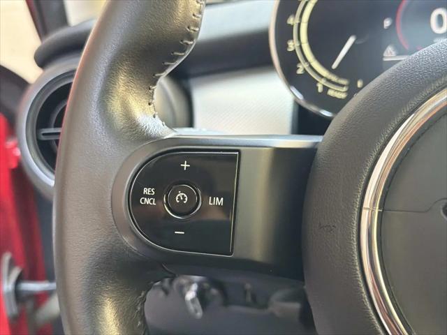 2022 MINI Hardtop Cooper