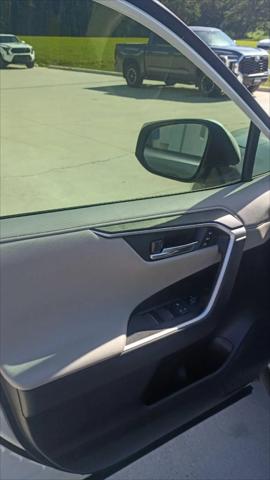 2022 Toyota RAV4 Hybrid Limited