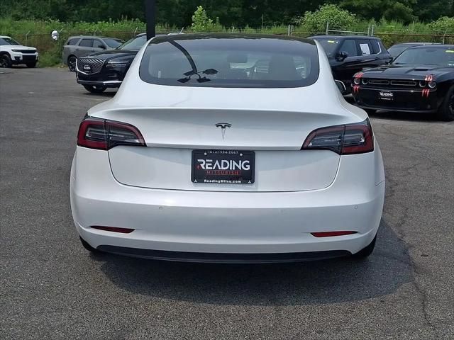 2021 Tesla Model 3 Standard Range Plus Rear-Wheel Drive