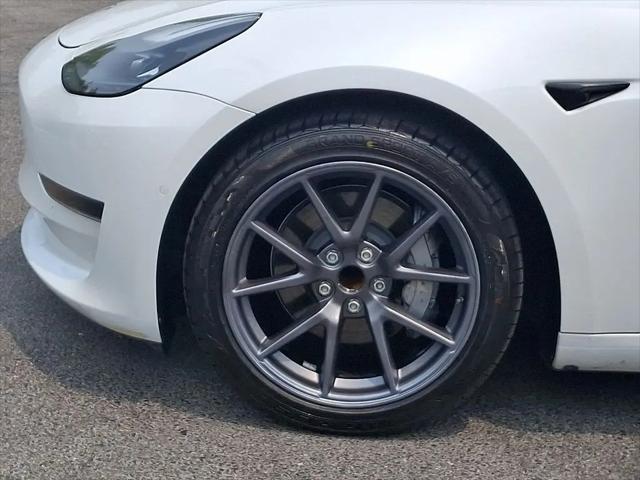 2021 Tesla Model 3 Standard Range Plus Rear-Wheel Drive