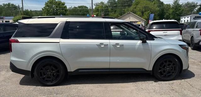 2025 Kia Carnival MPV SX