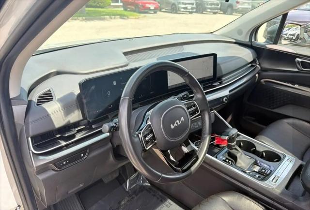2025 Kia Carnival MPV SX