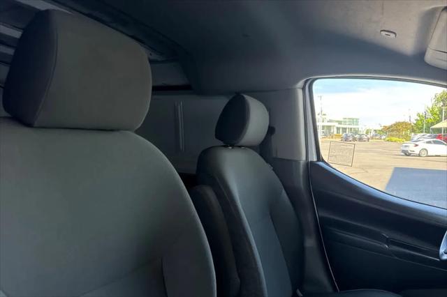 2019 Nissan NV200 SV