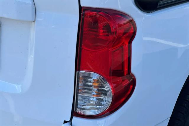 2019 Nissan NV200 SV