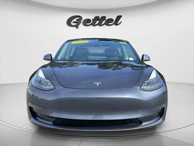 2021 Tesla Model 3 Standard Range Plus Rear-Wheel Drive