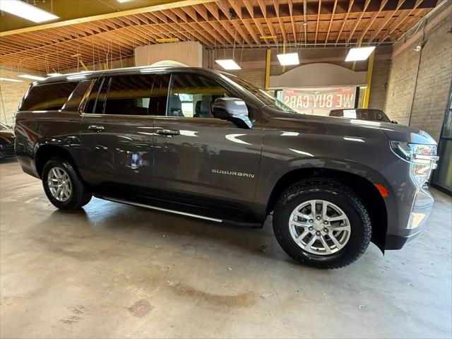 2021 Chevrolet Suburban 2WD LT