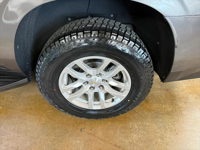 2021 Chevrolet Suburban 2WD LT